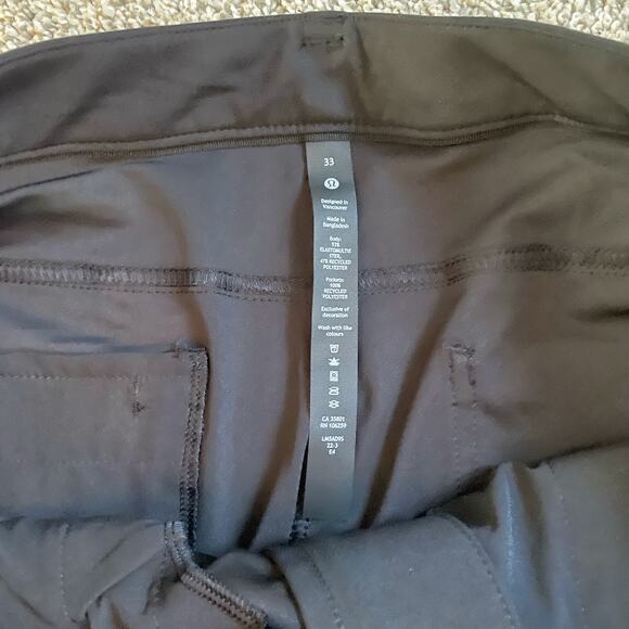 Lululemon Men's ABC Classic-Fit Black 5 Pocket Pant Size 33 - Picture 3 of 8